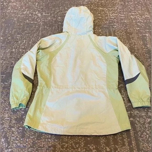 Columbia Womens Rain Jacket color Lime Green size Small RN #69724 - Picture 4 of 5
